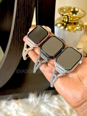 Classy Apple Watch for Ladies