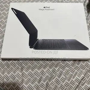New Laptop Apple MacBook Air 8GB Apple M1 SSD 256GB