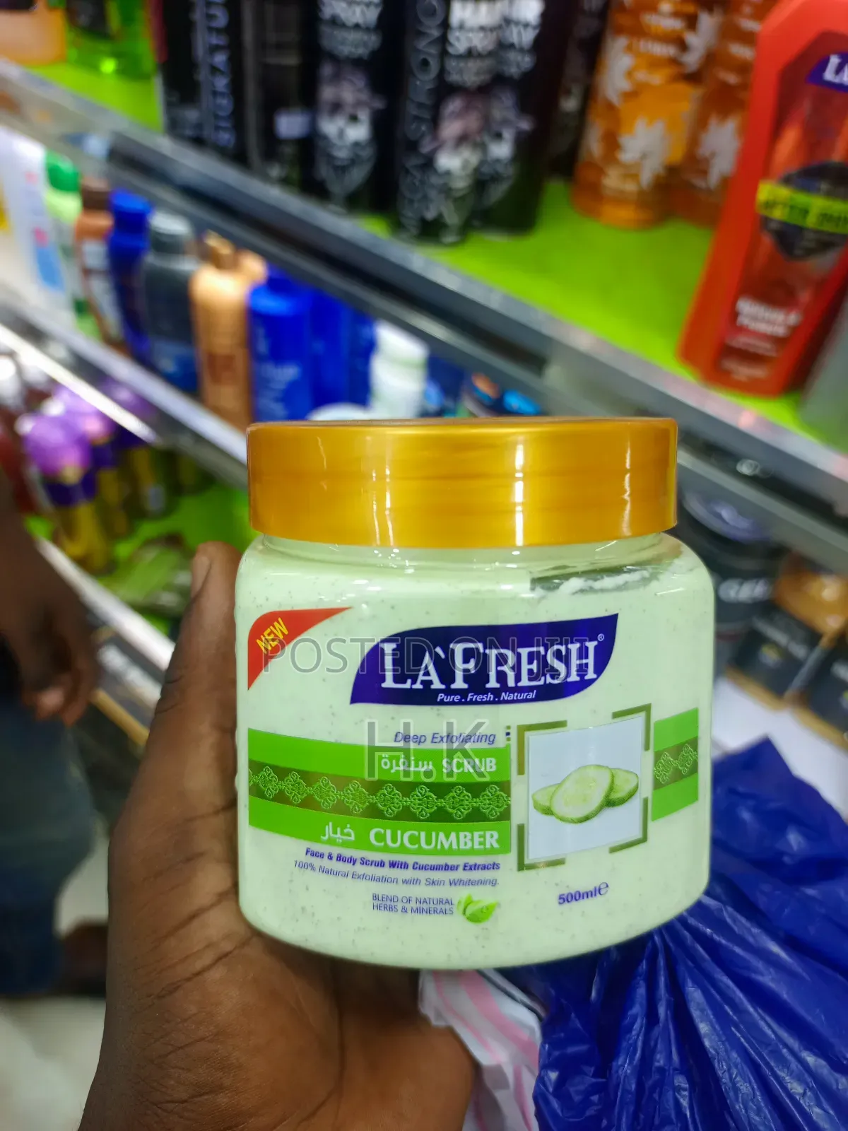 La Fresh Deep Exfoliating Cucumber Scrub (500ml)
