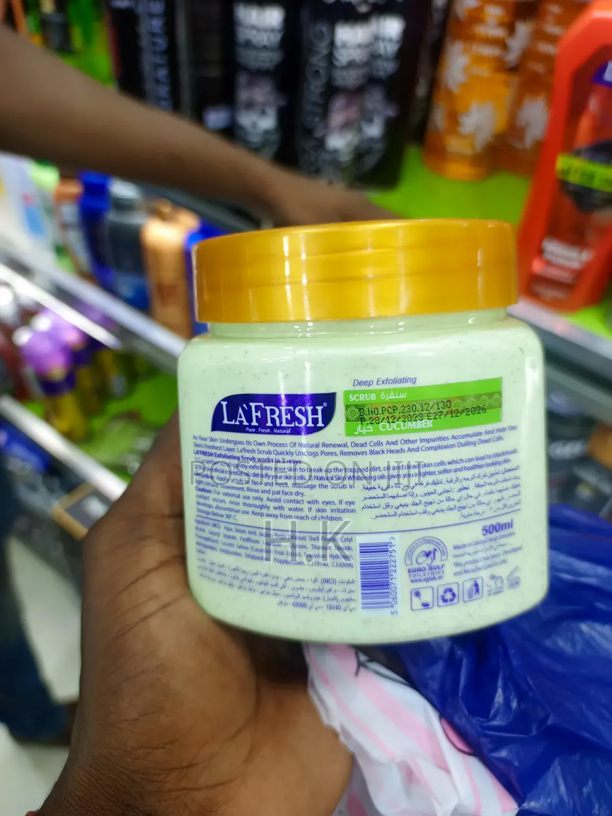 La Fresh Deep Exfoliating Cucumber Scrub (500ml)