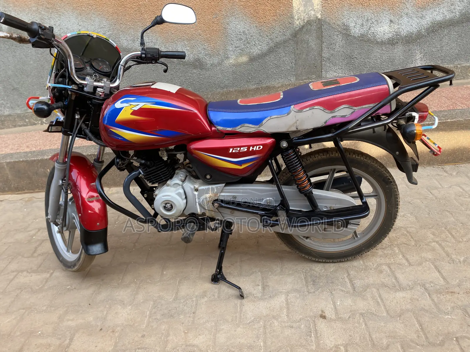 Bajaj Boxer 100 2023 Red