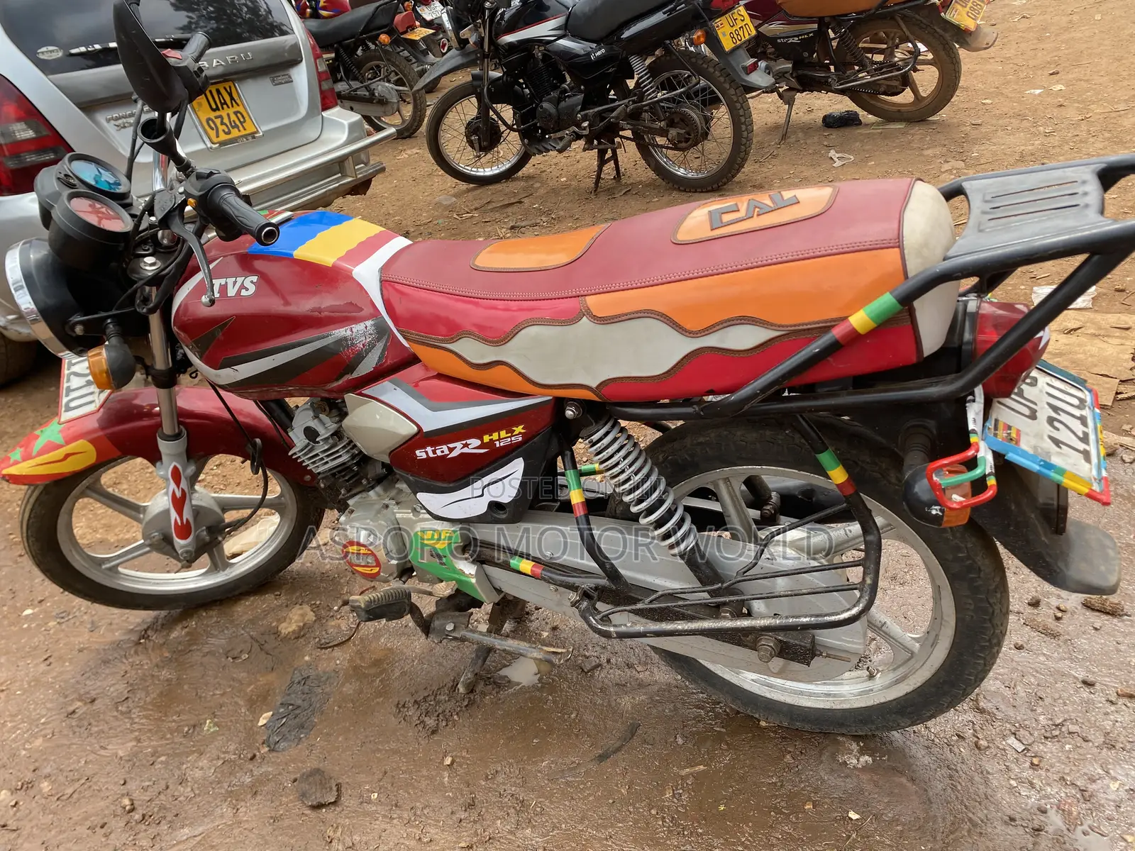 TVS HLX 125 2022 Red