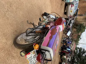 Bajaj Boxer 100 2020 Red