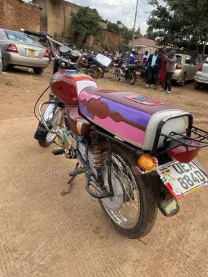 Bajaj Boxer 100 2020 Red