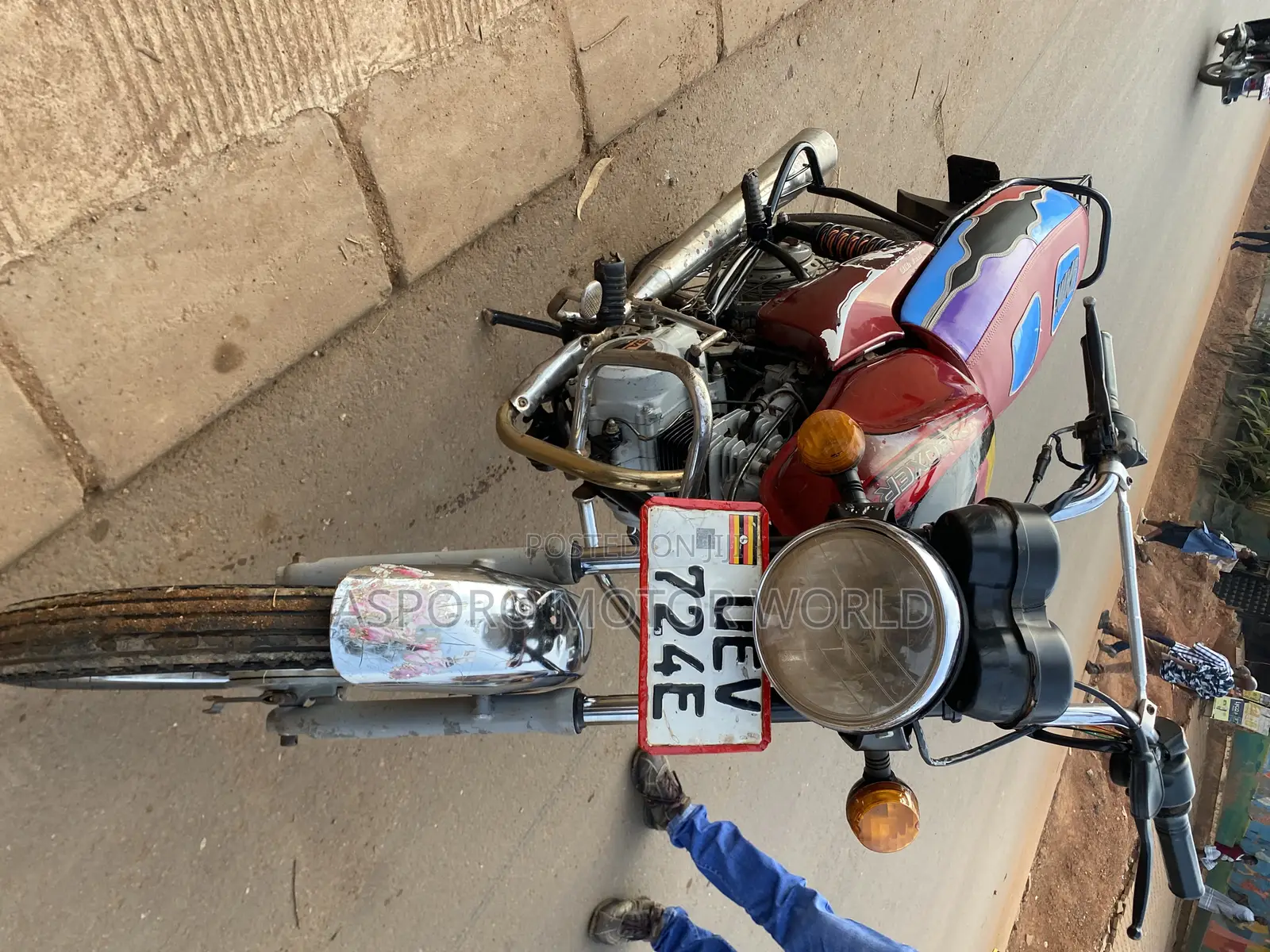 Bajaj Boxer 100 2020 Red