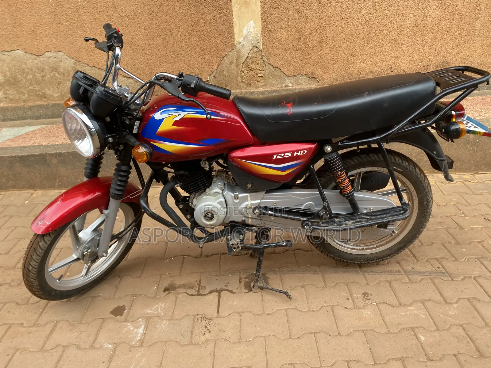 Bajaj CT 125X 2025 Red