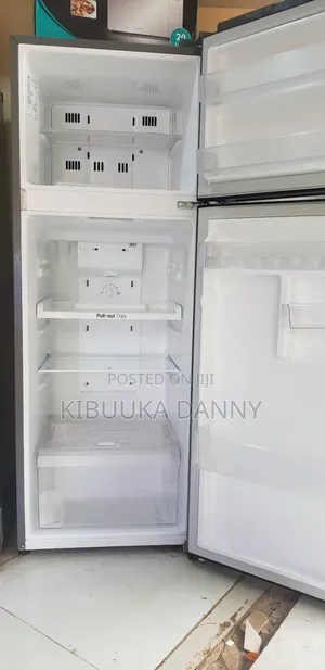 Lg 222 Fridge Freezer