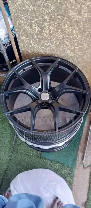 New Rims for Harrier Size 20 Offset .8