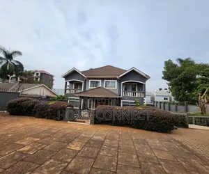 5bdrm Duplex in Bukoto, Central Division for rent