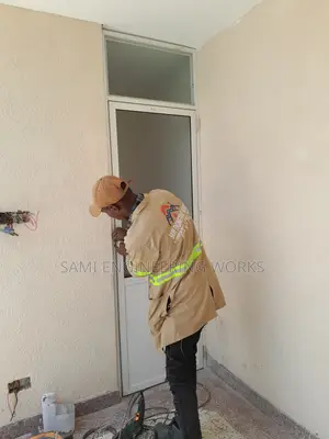Aluminum Bathroom  Door