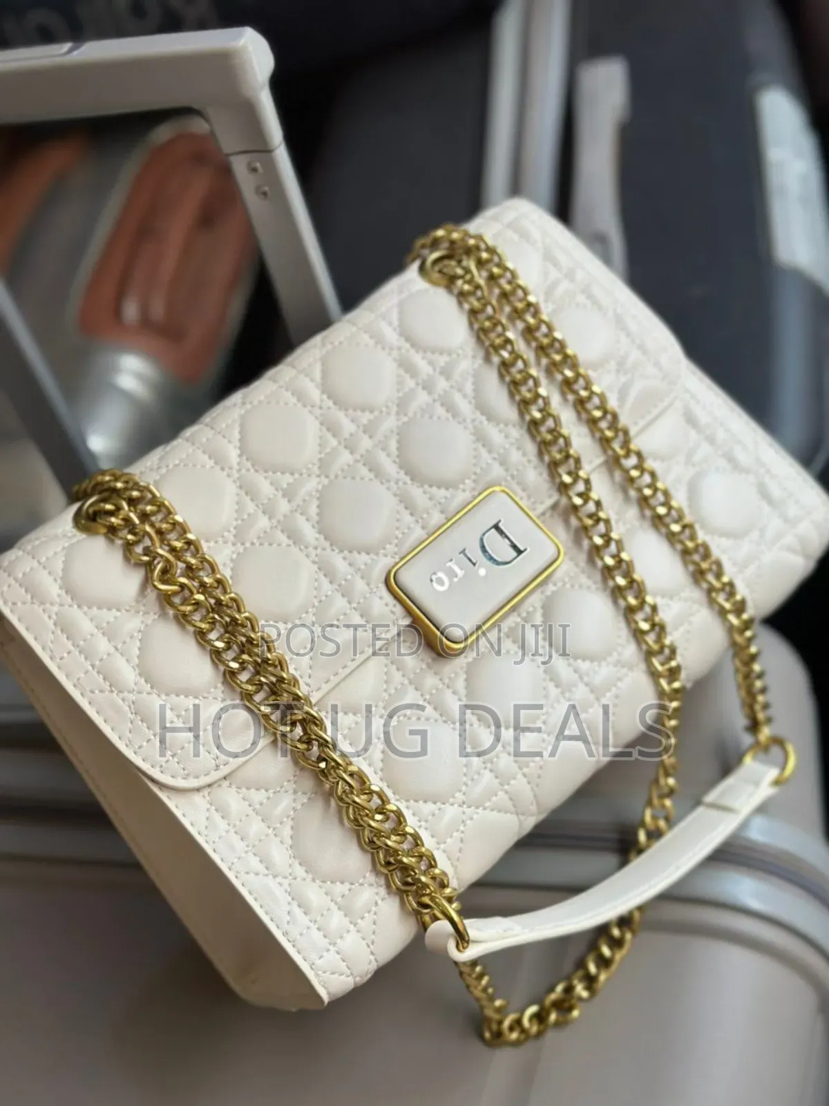 Ladies A Designer Clutch Bags - Multicolor