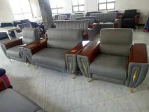 Wooden Armrest Sofa Set at Low Price