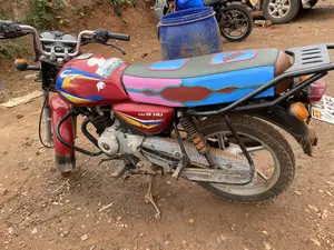 Bajaj CT 125X 2024 Red