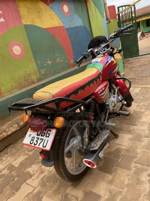 Bajaj CT 125X 2024 Red