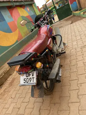 Bajaj CT 125X 2024 Red