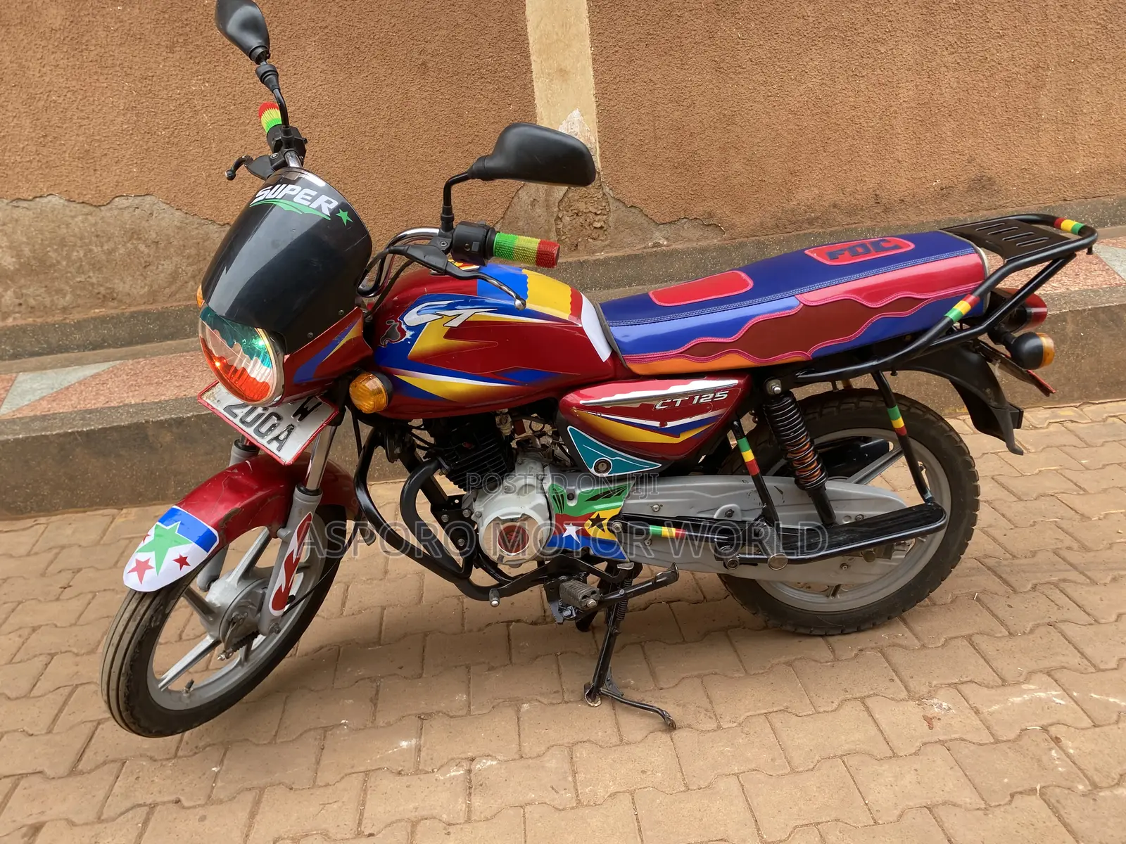 Bajaj CT 125X 2023 Red