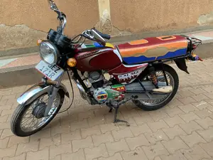 Bajaj Boxer 100 2021 Red