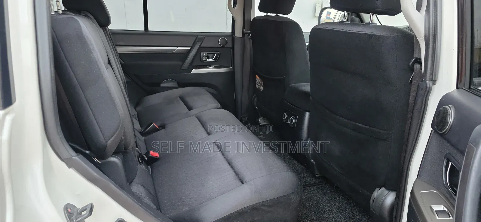 Mitsubishi Pajero 2016 White