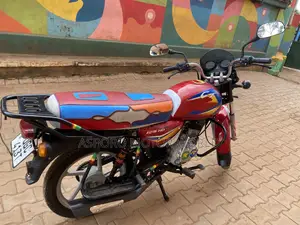 Bajaj CT 125X 2024 Red