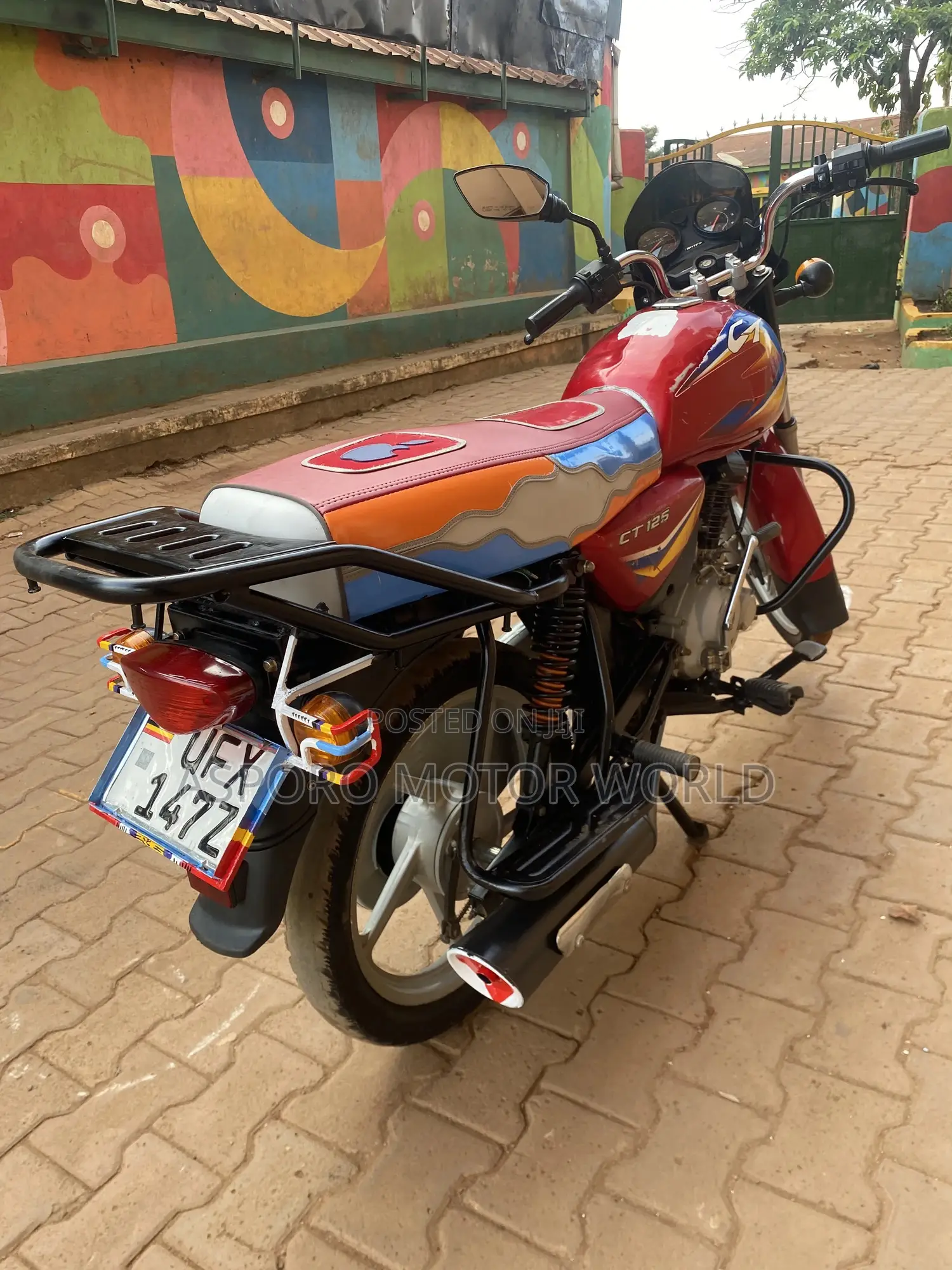 Bajaj CT 125X 2023 Red