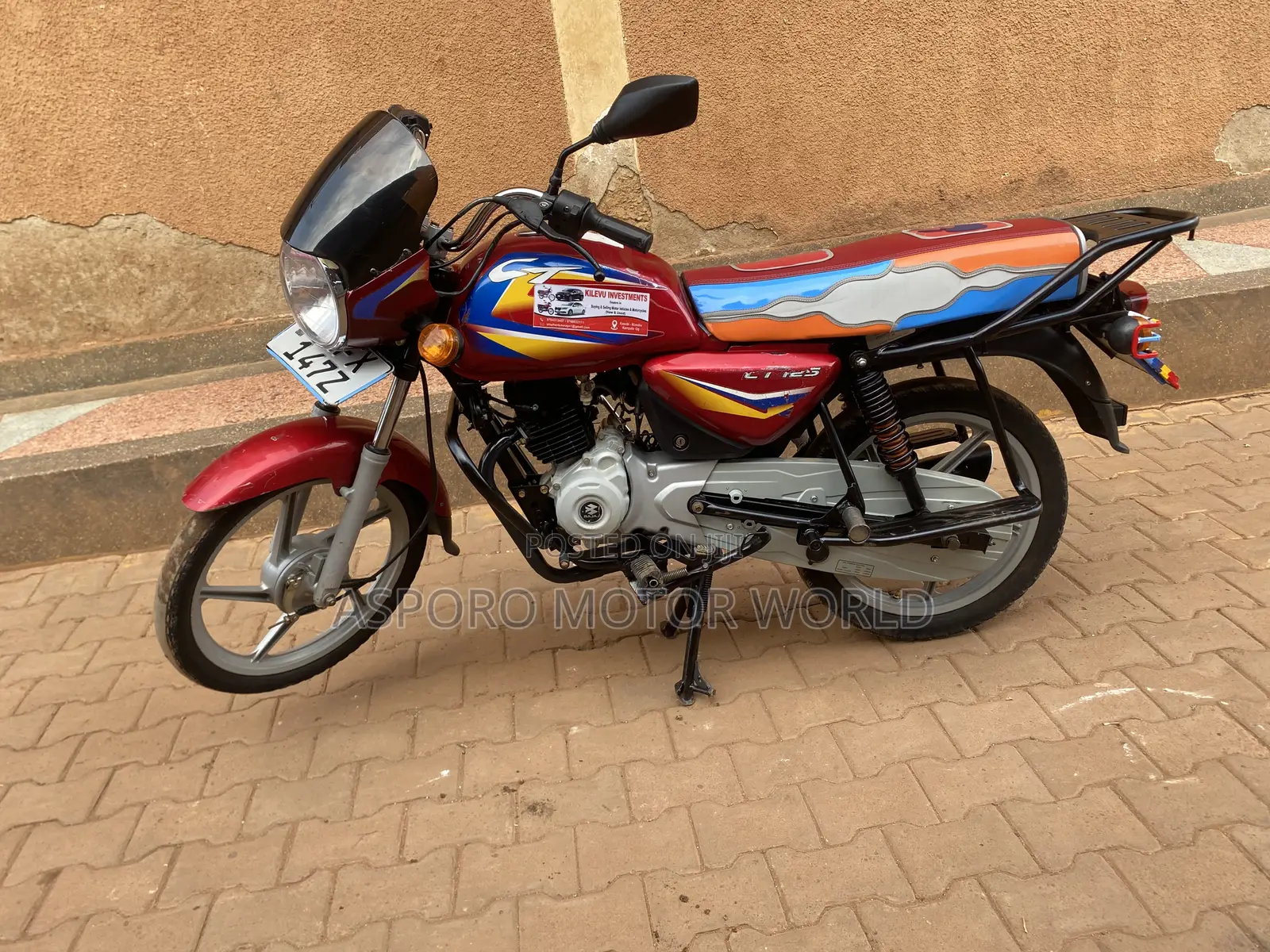 Bajaj CT 125X 2023 Red