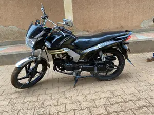 Mahindra Duro 2020 Red