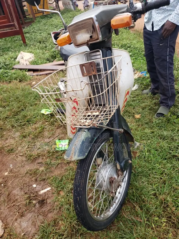 Yamaha 2010 Green