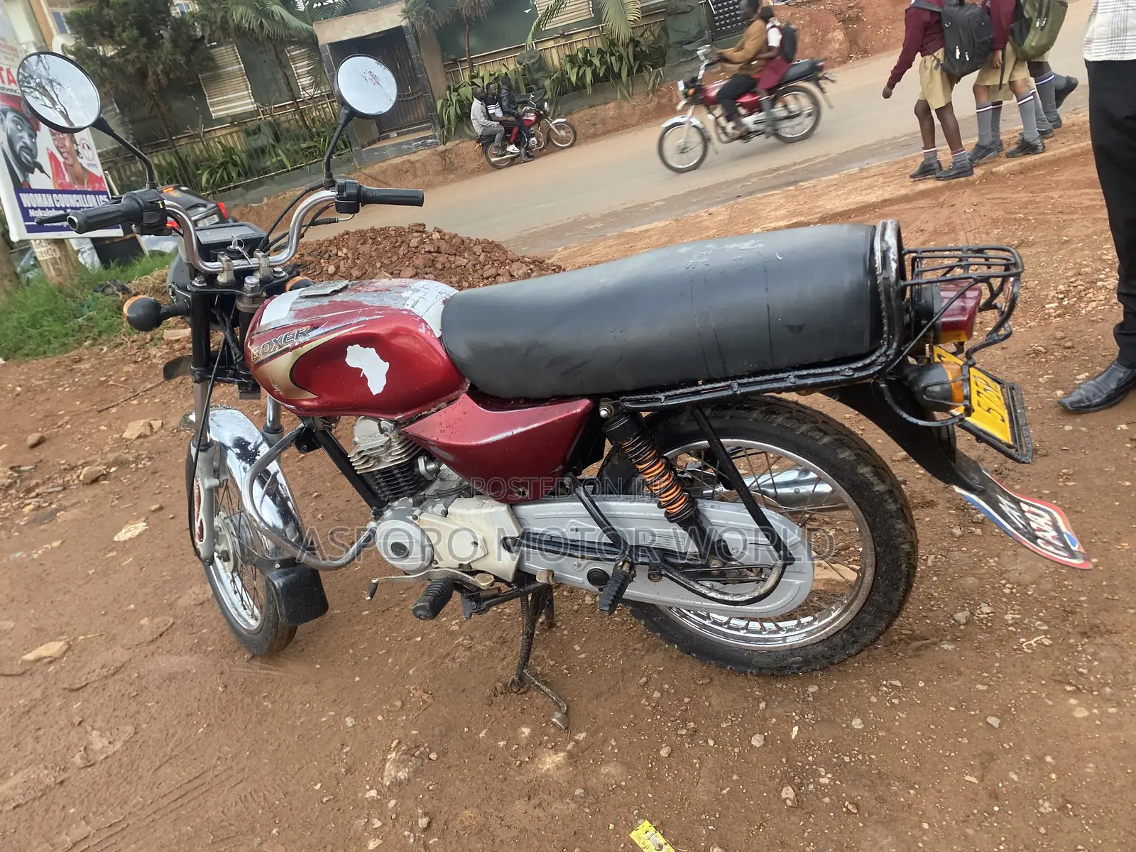 Bajaj Boxer 100 2018 Red