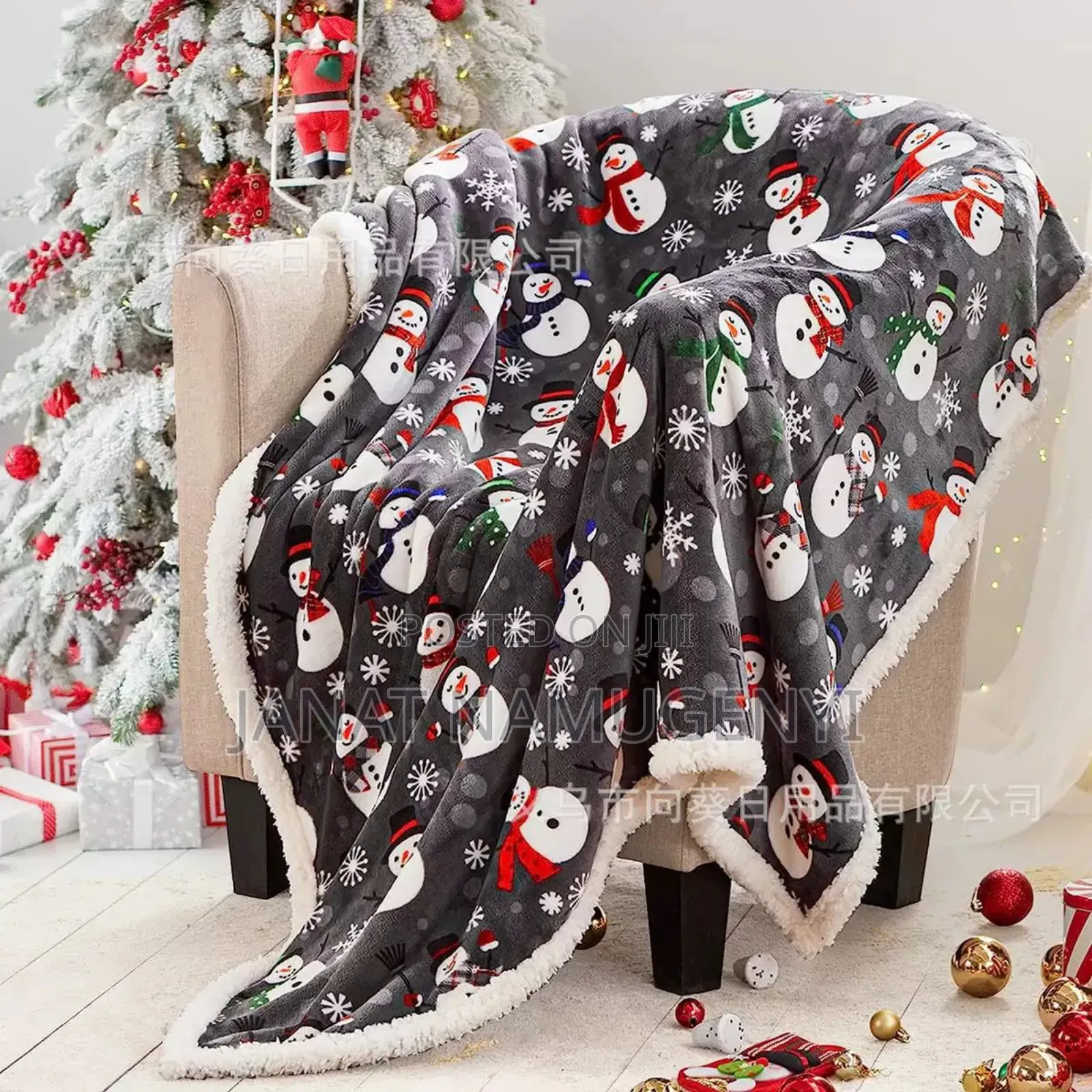 Christmas Throw Blankets Available in Different Designs