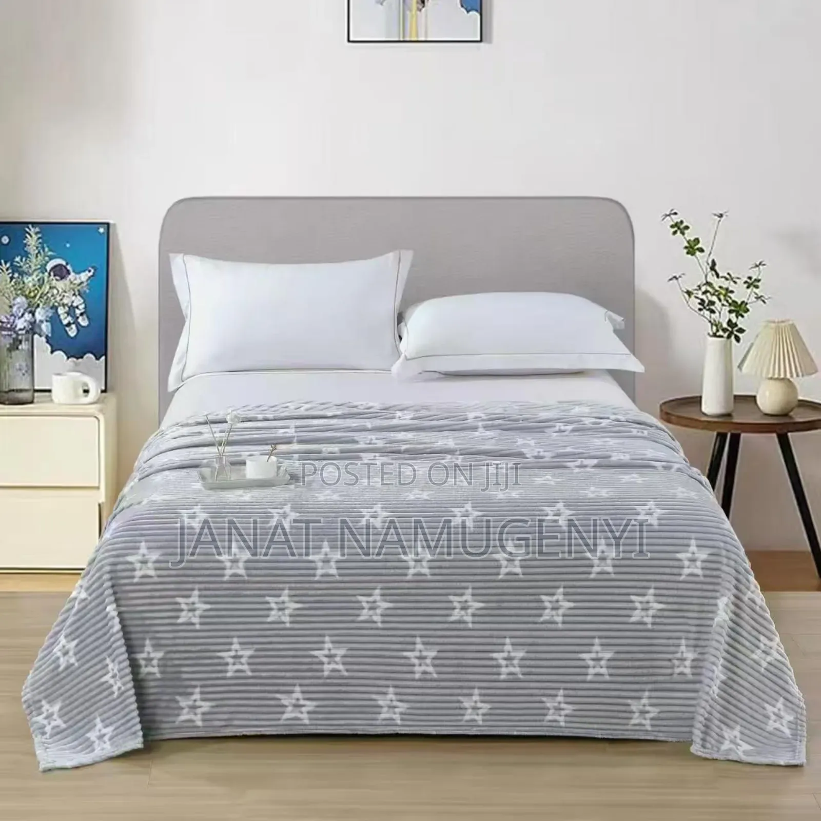 Light Fleece Blankets Available in Different Colors