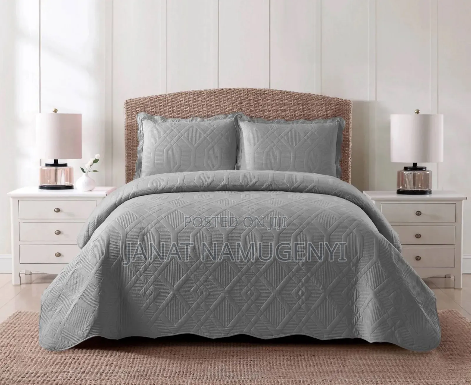 Cotton Bedspreads Available in Different Colors