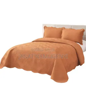 Cotton Bedspreads Available in Different Colors