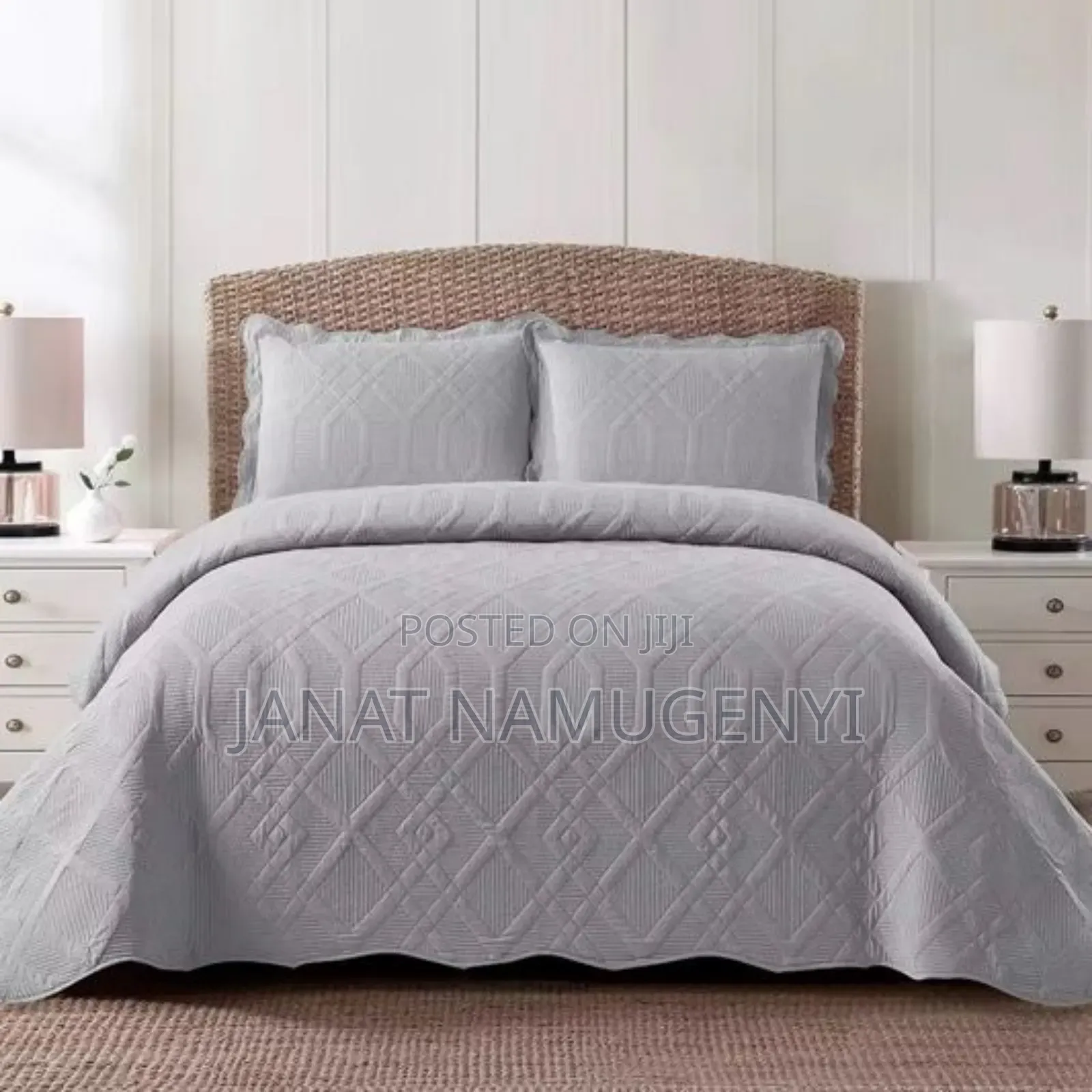 Cotton Bedspreads Available in Different Colors