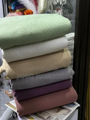 Cotton Bedspreads Available in Different Colors