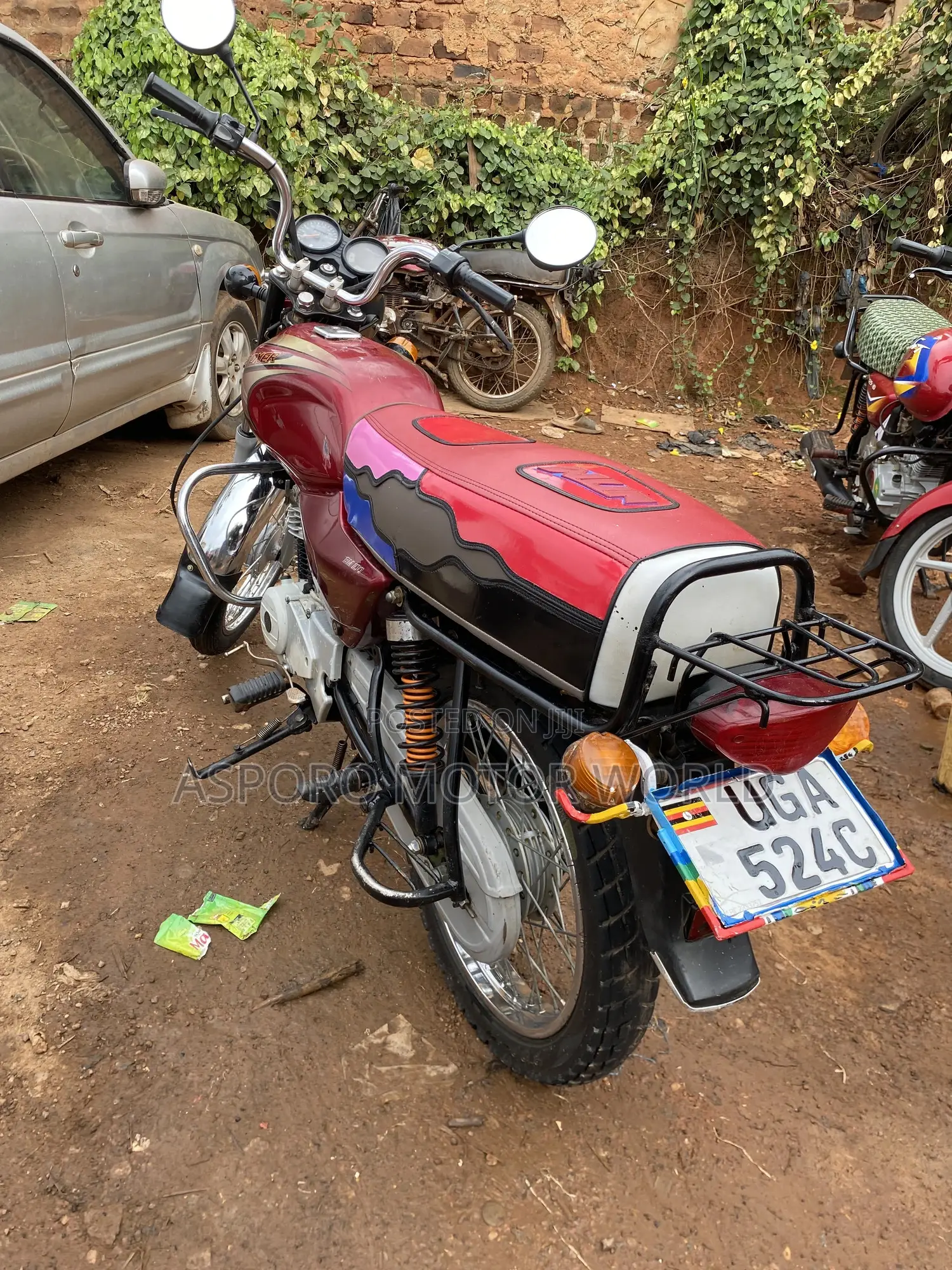 Bajaj Boxer 100 2023 Red