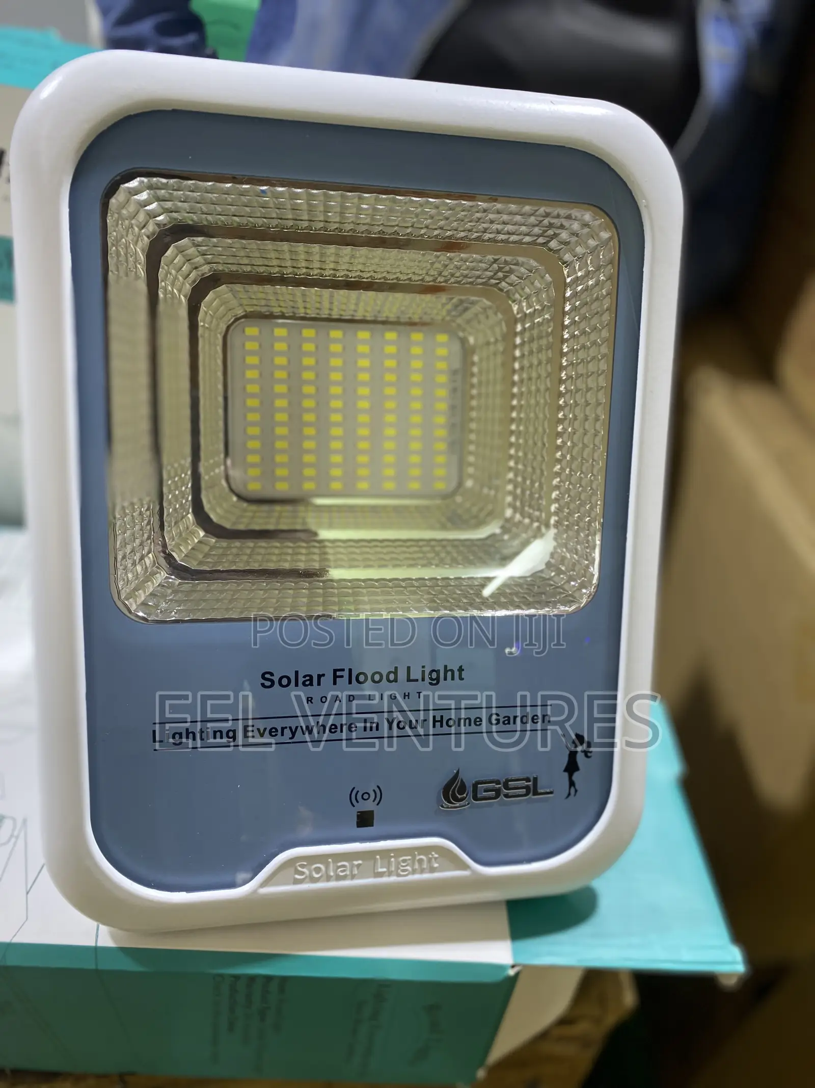 Sunshine Solar Floodlight 200w