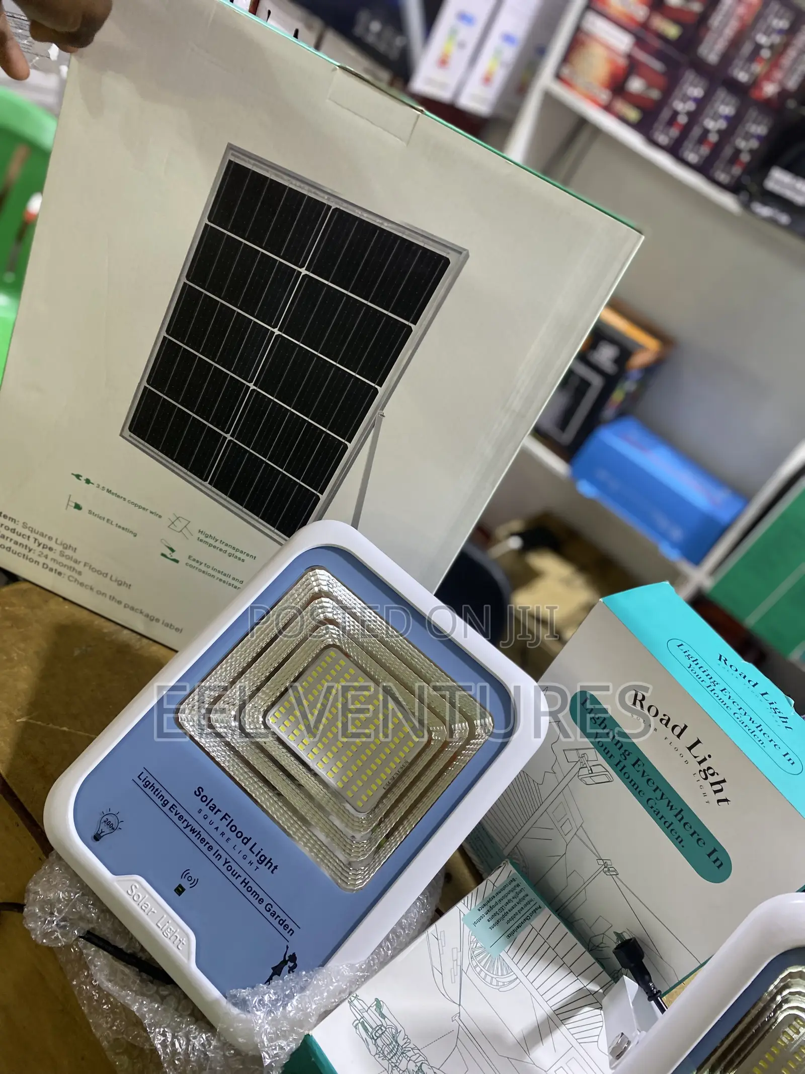 Sunshine Solar Floodlight 200w