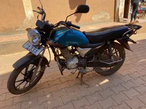 Yamaha Crux 2020 Blue