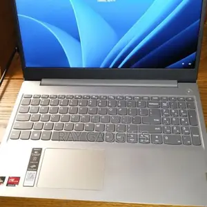 New Laptop Lenovo Ideapad 3 8GB Intel Core I5 SSD 256GB