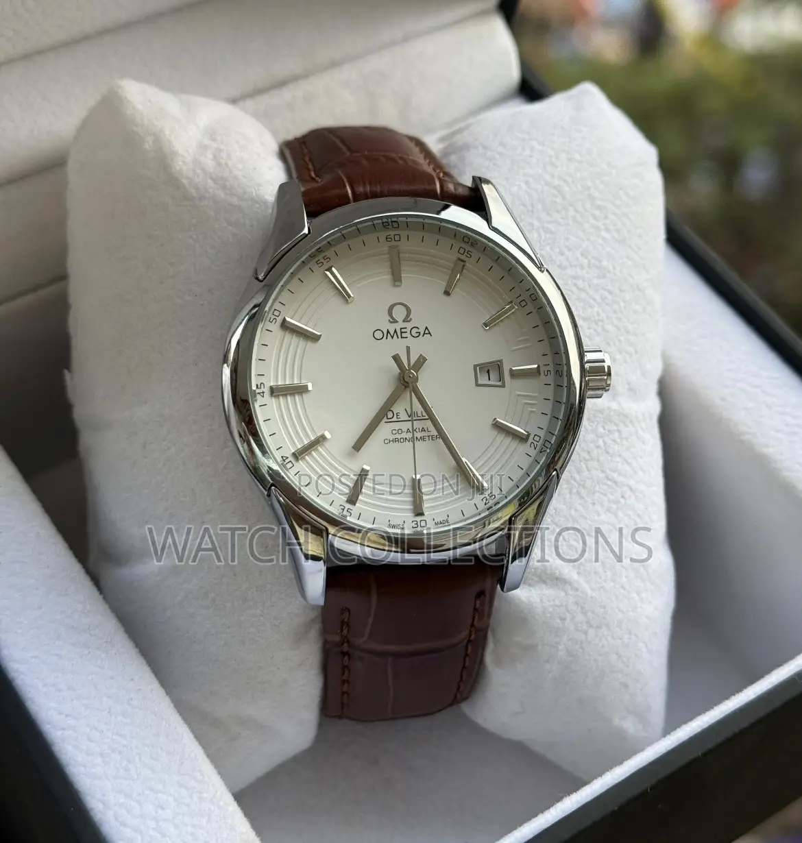 Chronometer Omega Leather Strap Watch
