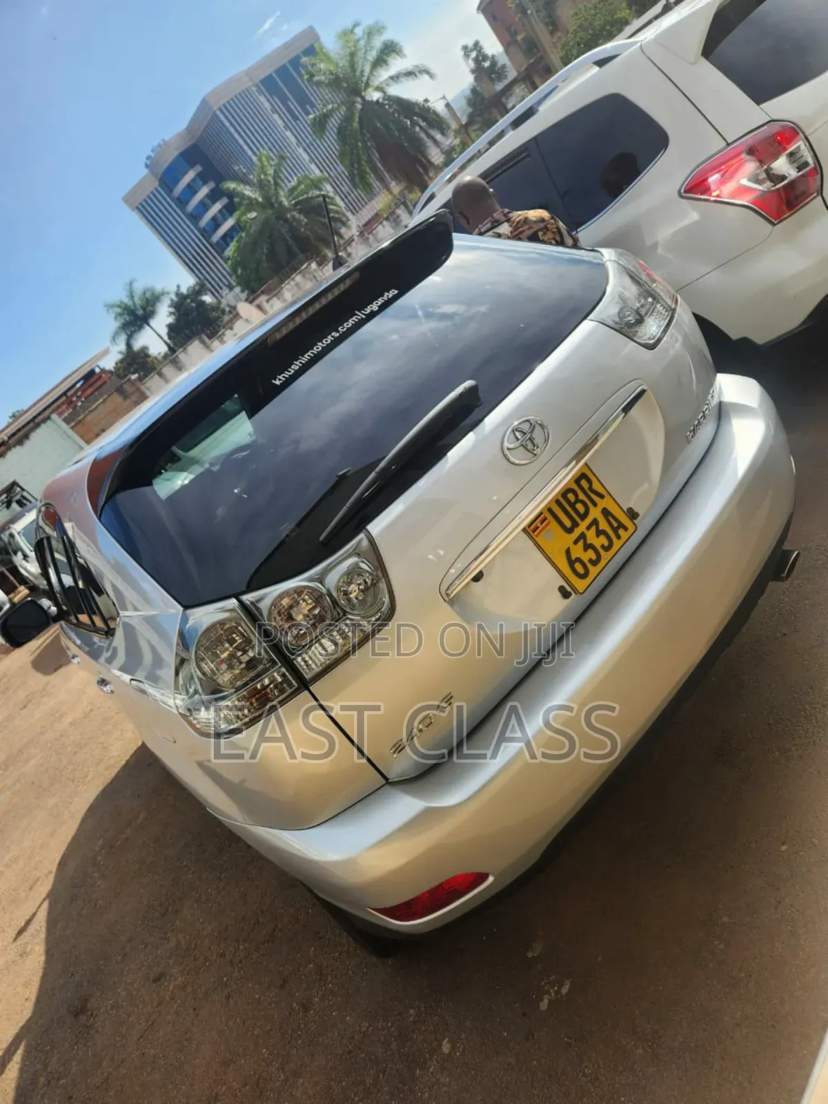 Toyota Harrier 2.4 2010 Silver
