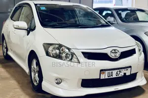 Toyota Auris 2012 White