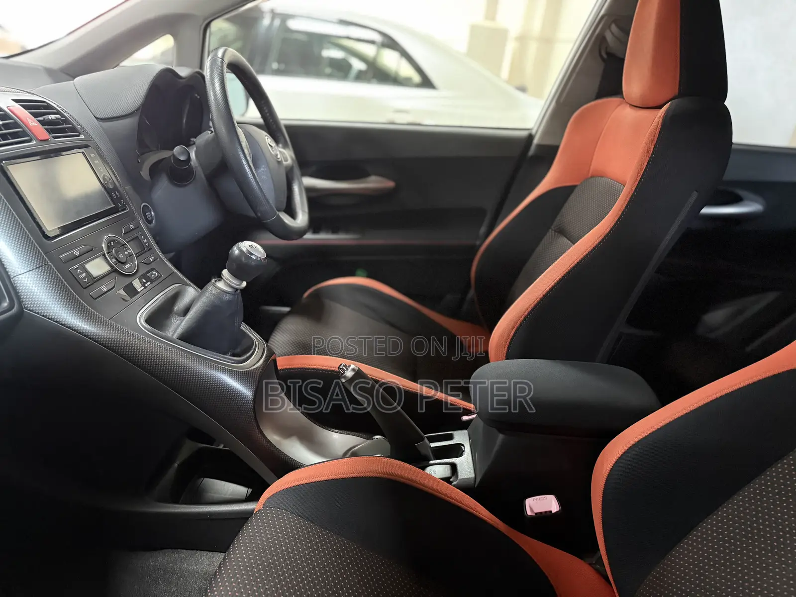 Toyota Auris 2012 White