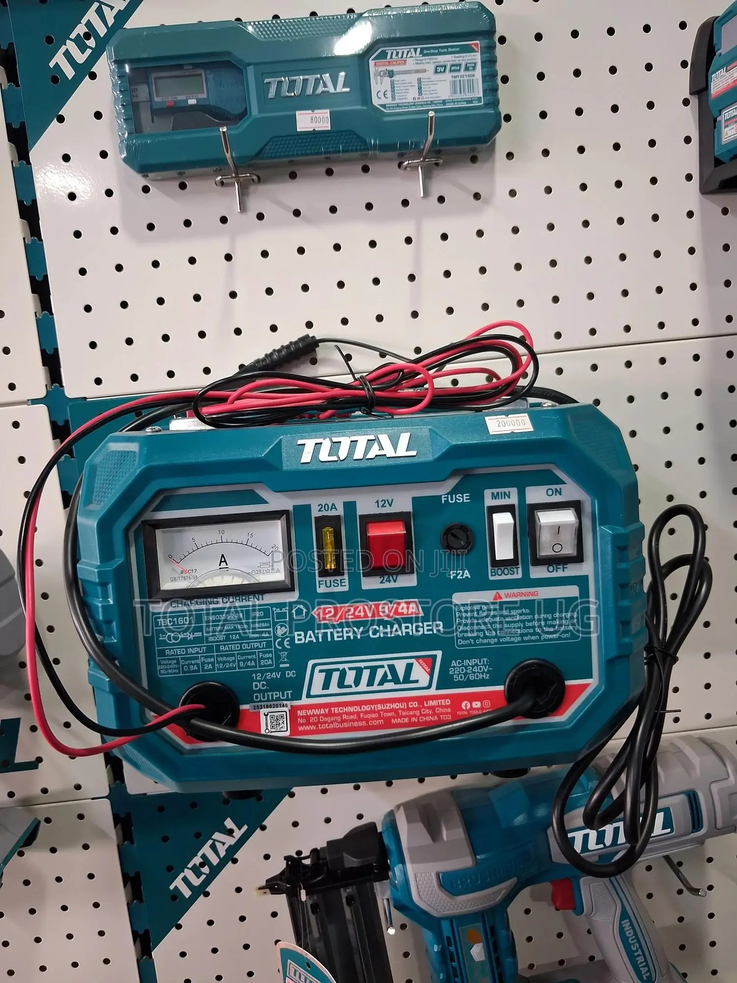 Battery Charger 12/24v - 9/4a
