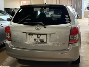 Toyota Corolla Fielder 1.5 Petrol AWD 2011 Silver
