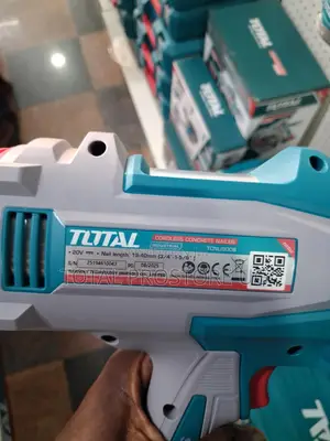 Cordless Concrete Brad Nailer 40mm