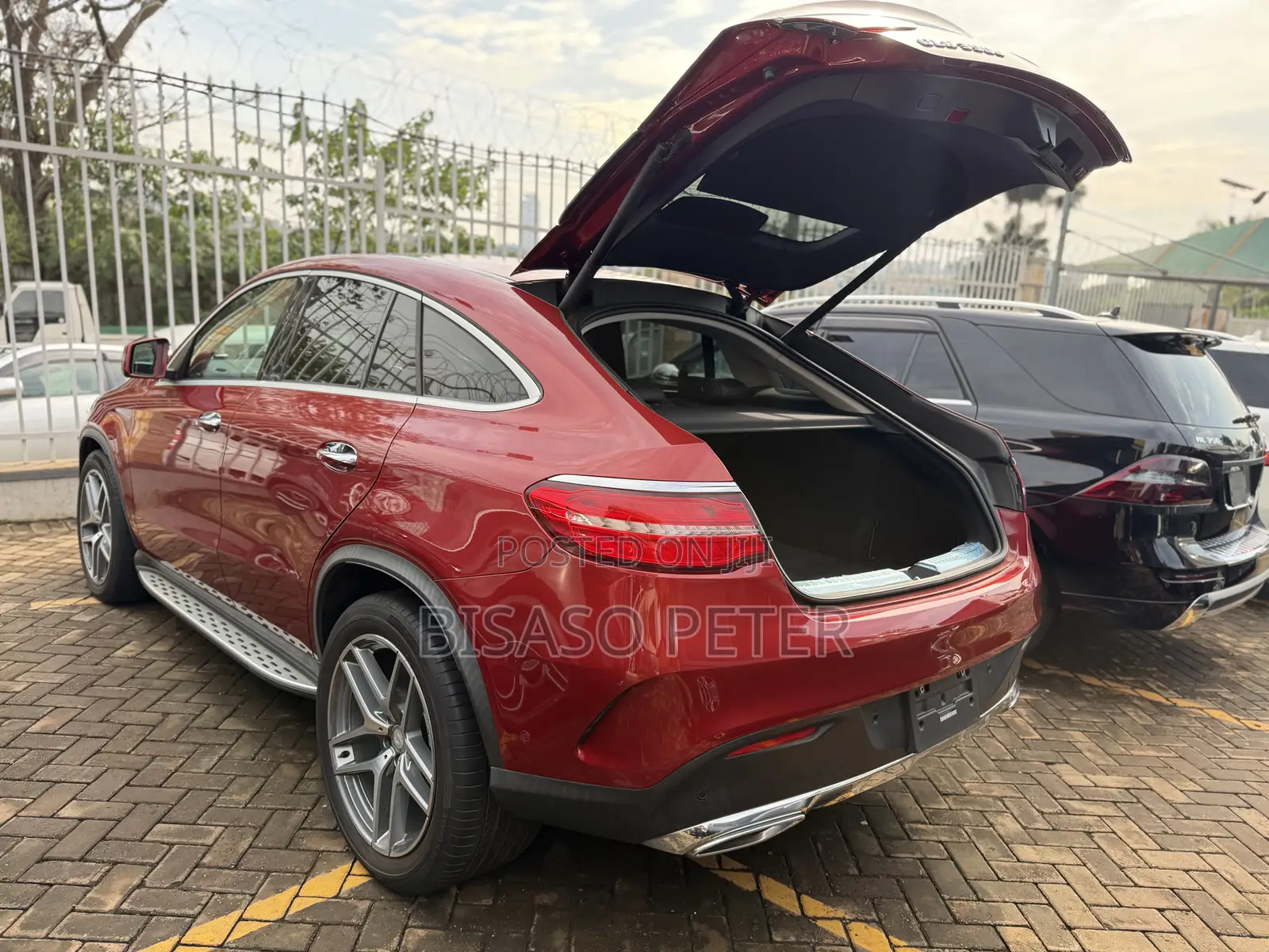 Mercedes-Benz GLE-Class 2017 Beige
