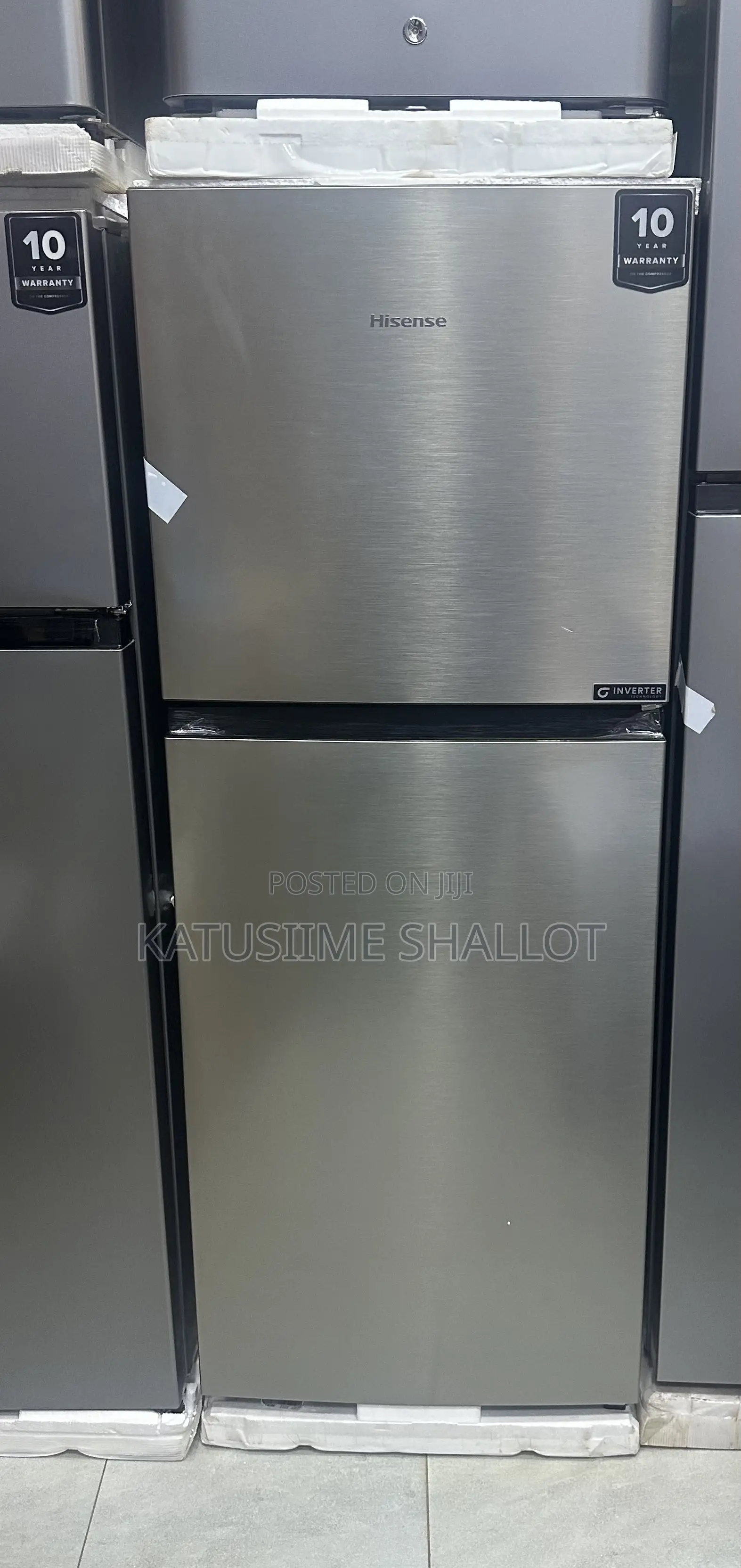 Hisense 266litres Fridge
