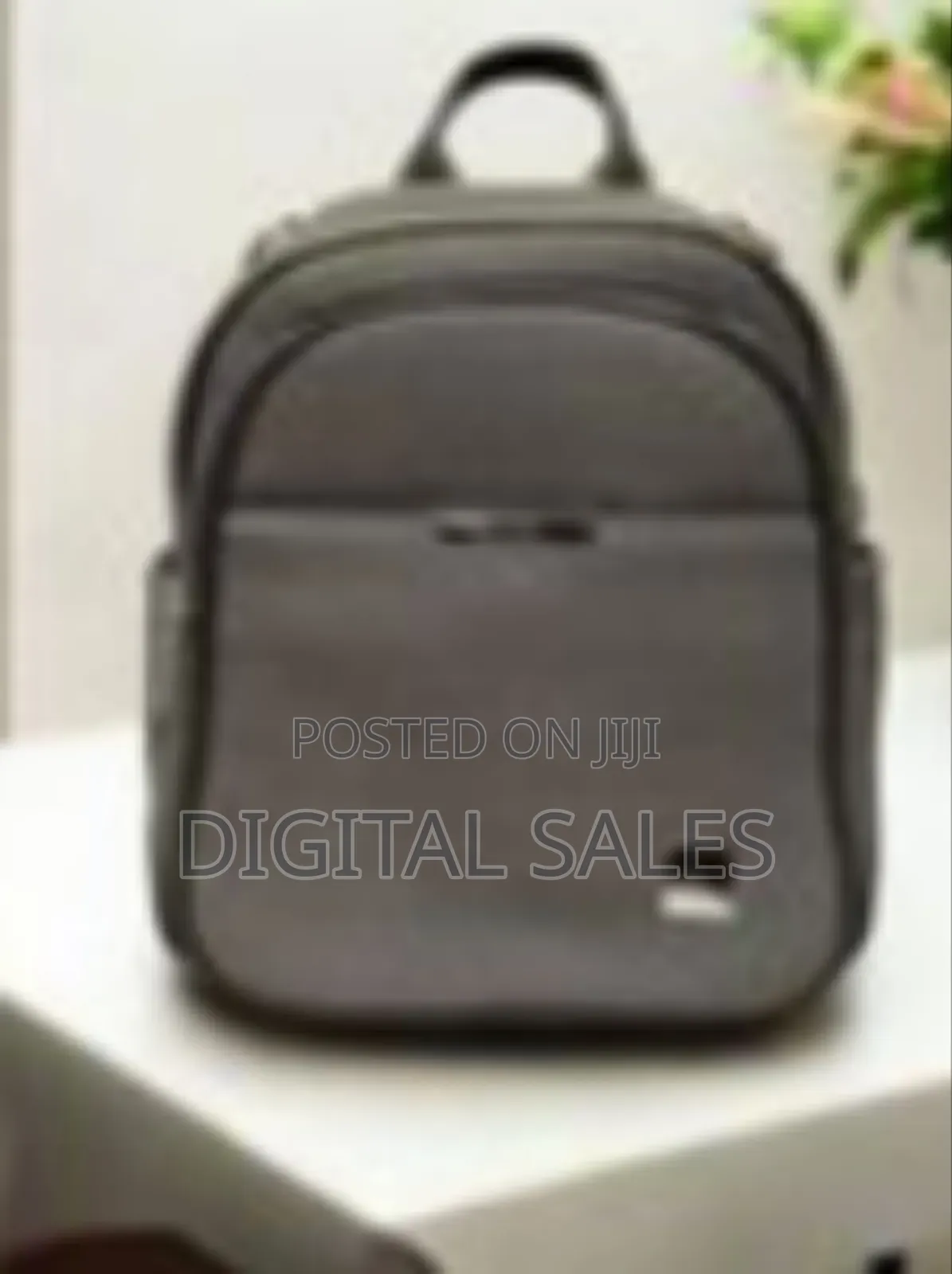 Compact and Stylish Everyday Backpack