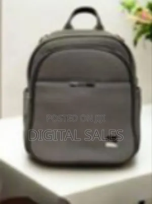Compact and Stylish Everyday Backpack